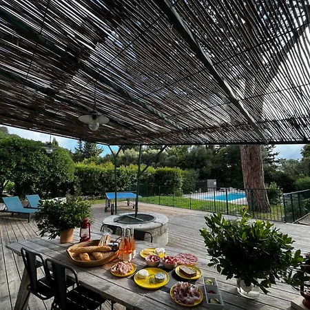Villavos- Le Bocage * Cassis