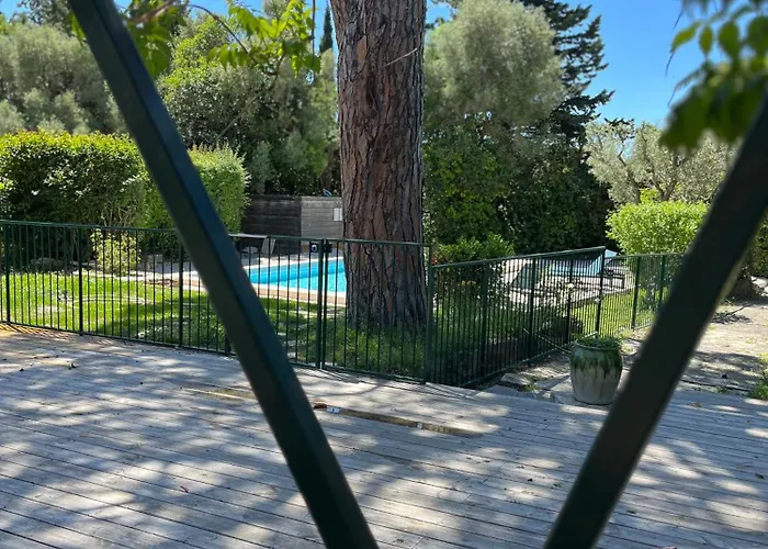 Villavos- Le Bocage 别墅
